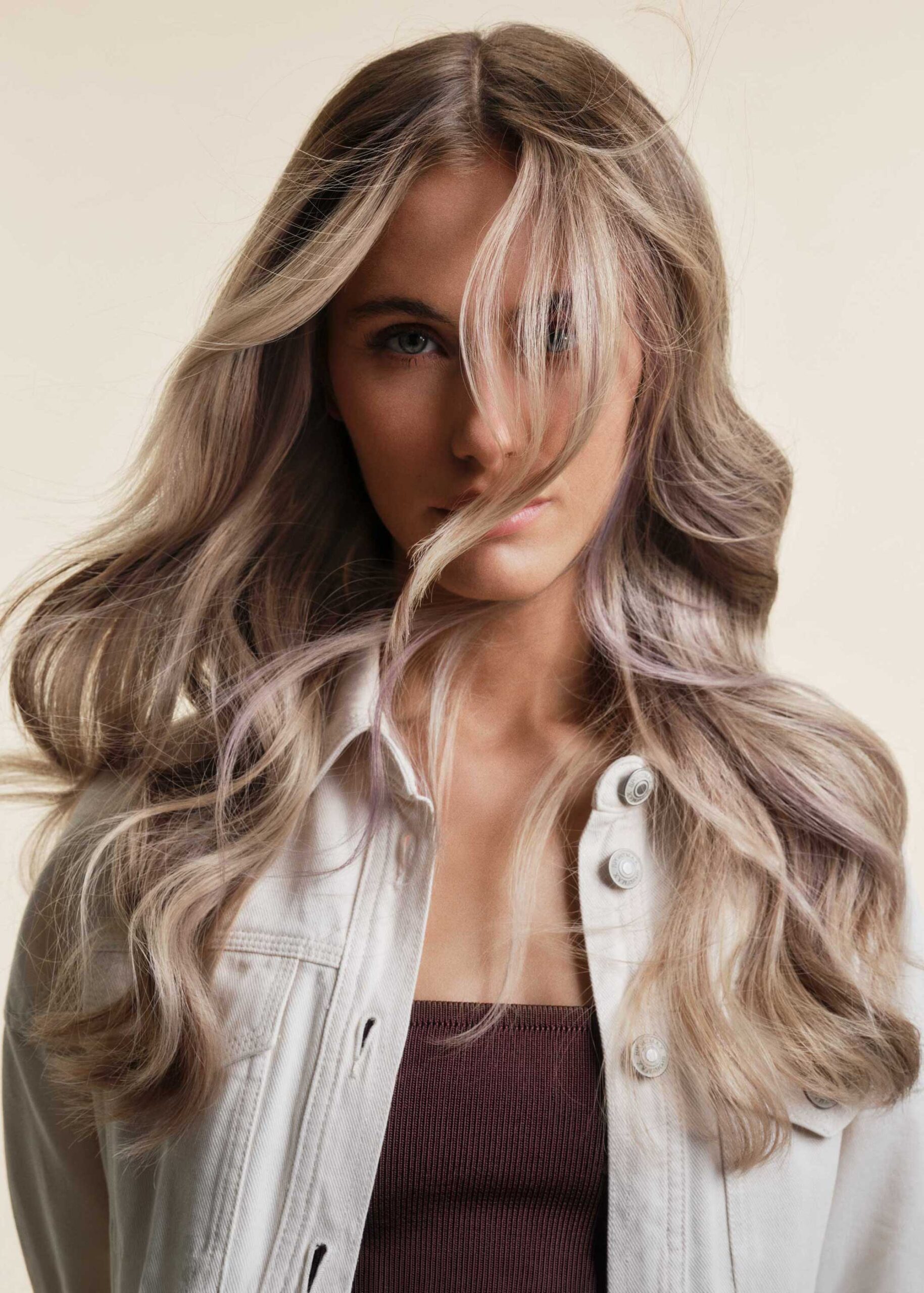 BLOND_ME_KV_ANOUSHKA_01_082_V4__HighRes_RGB_